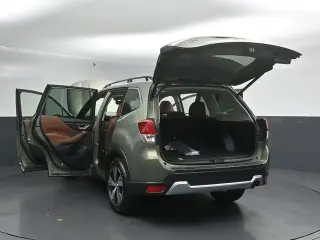 Subaru Forester 2021 AWD Touring 4p Crossover