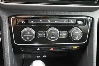 Volkswagen Atlas 2023 AWD V6 SEL Premium R-Line 4Motion 4p SUV