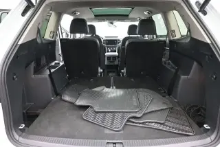 Volkswagen Atlas 2023 AWD V6 SEL Premium R-Line 4Motion 4p SUV