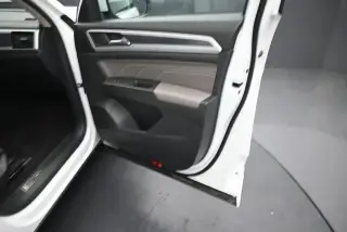 Volkswagen Atlas 2023 AWD V6 SEL Premium R-Line 4Motion 4p SUV