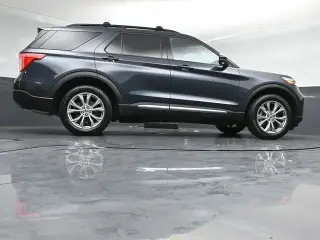 Ford Explorer 2024 AWD XLT 4p SUV