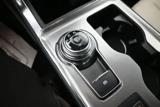 Ford Edge 2023 AWD Titanium 4p Crossover