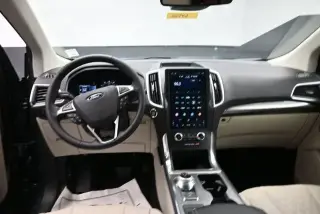Ford Edge 2023 AWD Titanium 4p Crossover