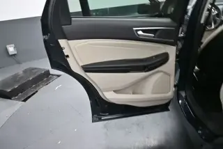 Ford Edge 2023 AWD Titanium 4p Crossover