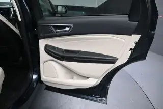 Ford Edge 2023 AWD Titanium 4p Crossover