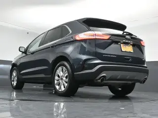Ford Edge 2023 AWD Titanium 4p Crossover