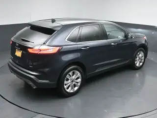 Ford Edge 2023 AWD Titanium 4p Crossover