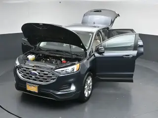 Ford Edge 2023 AWD Titanium 4p Crossover