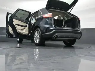 Ford Edge 2023 AWD Titanium 4p Crossover