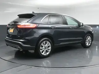 Ford Edge 2023 AWD Titanium 4p Crossover