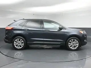 Ford Edge 2023 AWD Titanium 4p Crossover