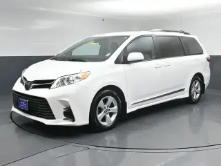Toyota Sienna 2018 LE 7-Pasajeros Asiento Automático 4p Minivan