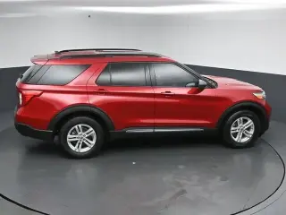 Ford Explorer 2024 AWD XLT 4dr SUV