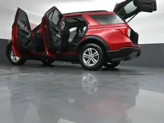 Ford Explorer 2024 AWD XLT 4dr SUV