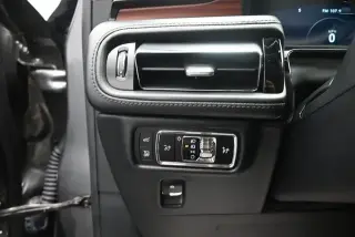 Lincoln Nautilus 2023 AWD Reserve 4p SUV