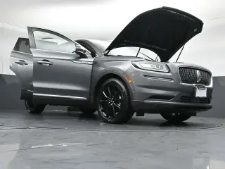 Lincoln Nautilus 2023 AWD Reserve 4p SUV