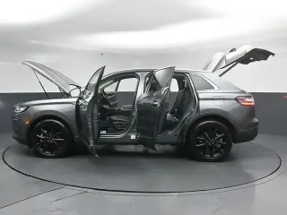 Lincoln Nautilus 2023 AWD Reserve 4p SUV