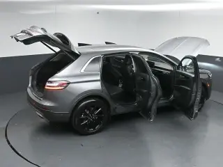 Lincoln Nautilus 2023 AWD Reserve 4p SUV