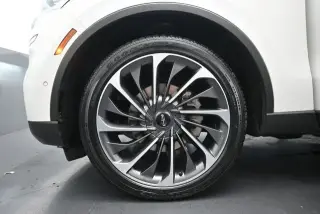 SUV de 4 puertas Lincoln Aviator 2021 AWD Reserve