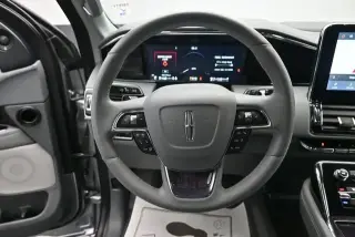 Lincoln Navigator 2020 4x4 Reserve 4dr SUV