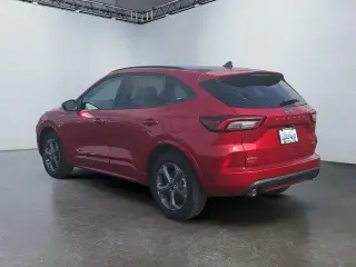 Ford Escape Hybrid 2024 ST-Line 4p SUV