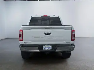 Ford F-150 2022 4x4 Lariat 4p SuperCrew 5.5 pies CB