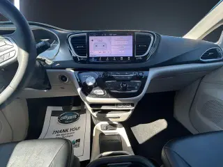 Chrysler Pacifica 2024 Touring L 4dr Minivan