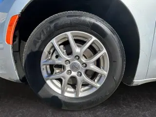 Chrysler Pacifica 2024 Touring L 4dr Minivan