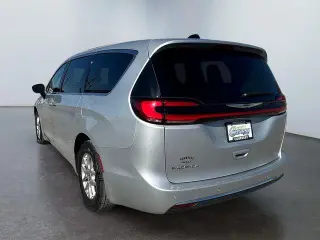 Chrysler Pacifica 2024 Touring L 4dr Minivan