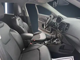 Jeep Compass 2019 4x4 Latitude 4p SUV