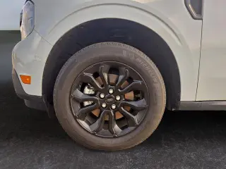 Ford Maverick 2024 AWD XLT 4dr SuperCrew 4.5 ft. SB