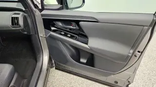 Subaru Solterra 2023 AWD Premium 4dr Crossover