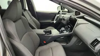 Subaru Solterra 2023 AWD Premium 4dr Crossover