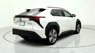 Subaru Solterra 2023 AWD Premium 4dr Crossover