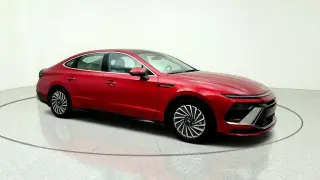 Hyundai SONATA Hybrid 2025 Limited 4dr Sedan