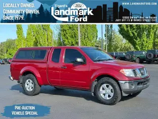 Nissan Frontier 2009 4x4 LE King Cab 4dr 5A
