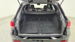 Mercedes-Benz GLC 2022 GLC 300 4dr SUV
