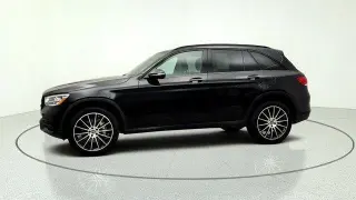Mercedes-Benz GLC 2022 GLC 300 4dr SUV