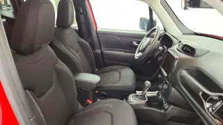 Jeep Renegade 2023 4x4 Altitude 4dr SUV