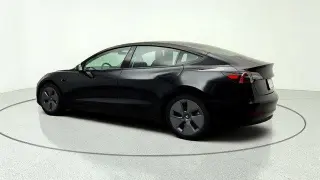 Tesla Model 3 2023 4dr Sedan