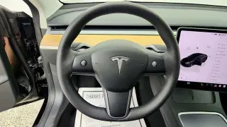Tesla Model 3 2023 4dr Sedan