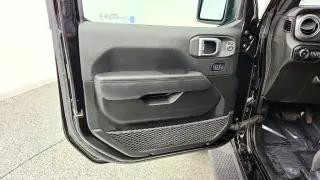 Jeep Wrangler Unlimited 2022 4x4 Sahara 4dr SUV