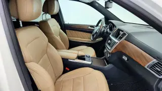 Mercedes-Benz GL-Class 2016 AWD GL 550 4MATIC 4dr SUV