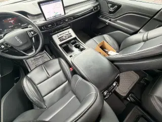 Lincoln Aviator 2023 AWD Estándar 4 puertas SUV