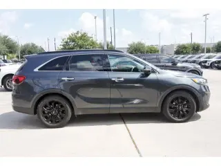 Kia Sorento 2020 S V6 4dr SUV