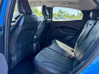 Ford Mustang Mach-E 2023 Select 4dr SUV