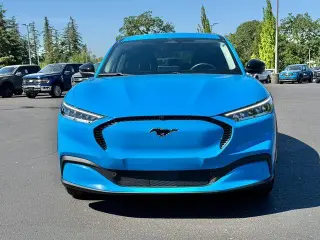 Ford Mustang Mach-E 2023 Select 4dr SUV