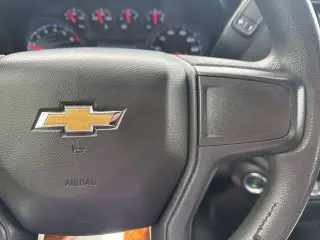 Chevrolet Silverado 1500 2022 4x4 Camión de Trabajo 4 puertas Cabina Doble 6.6 ft. SB