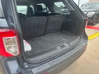 Ford Explorer 2024 XLT 4dr SUV