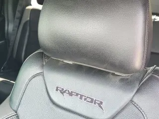 Ford F-150 2017 4x4 Raptor 4dr SuperCrew 5.5 ft. SB
